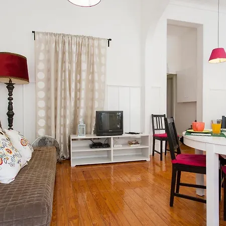 Downtown Augusta Apartament